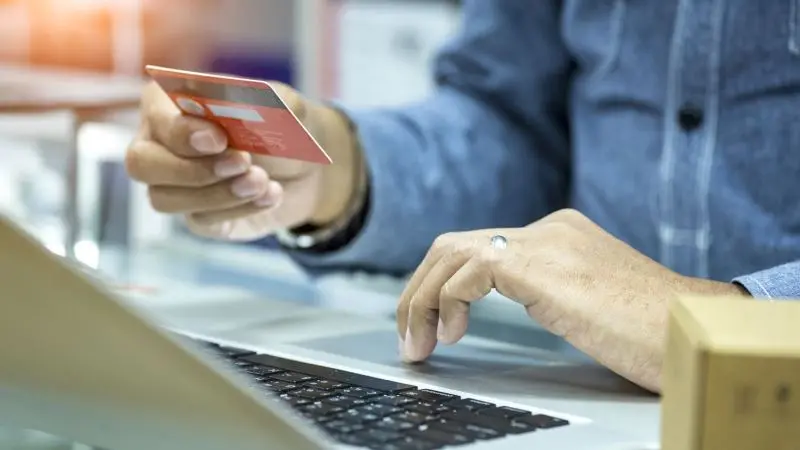 The Credit Score Mythbusters
